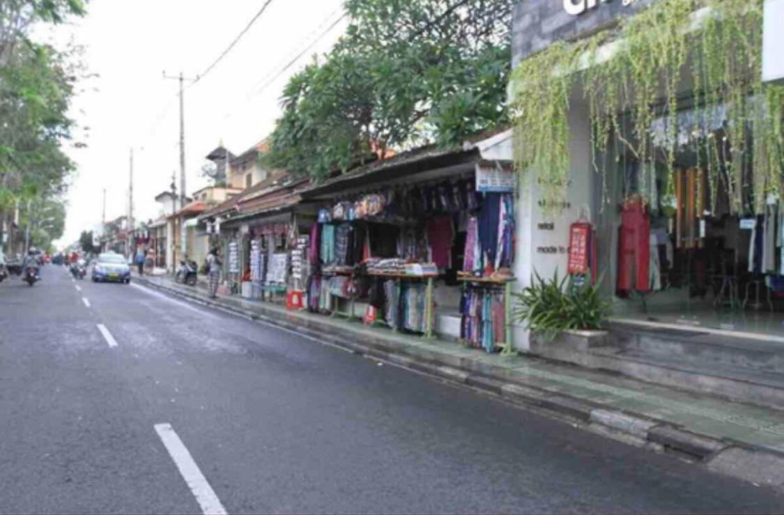 Pili Pili Homestay 6 Legian Exteriör bild