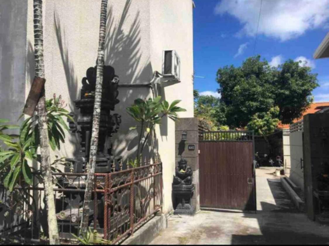 Pili Pili Homestay 6 Legian Exteriör bild