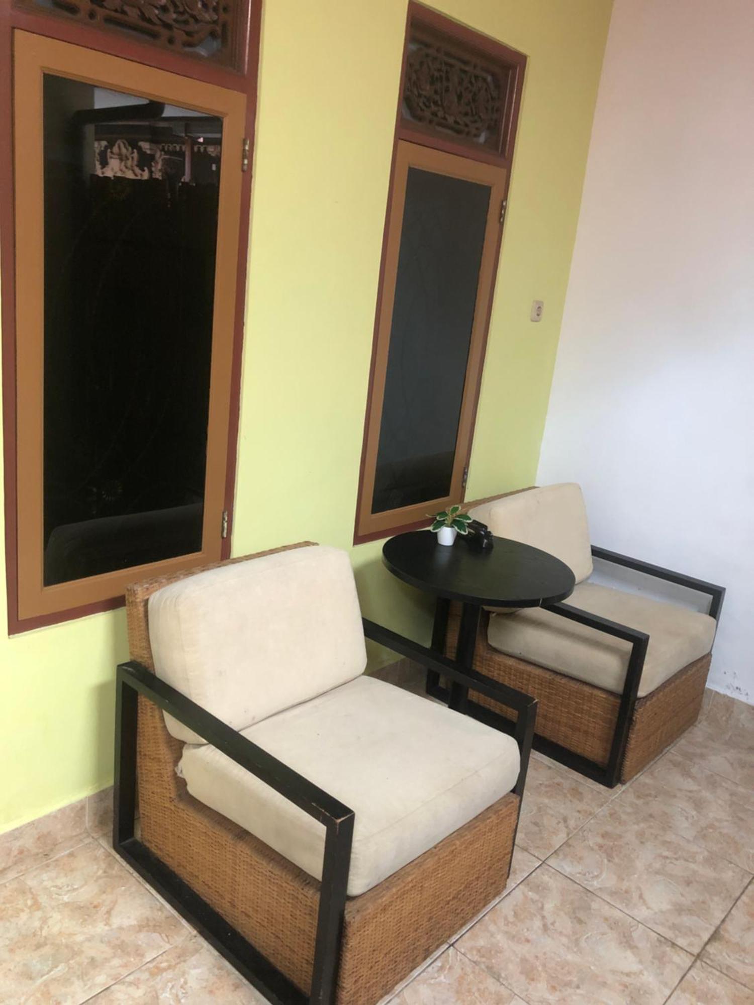 Pili Pili Homestay 6 Legian Exteriör bild